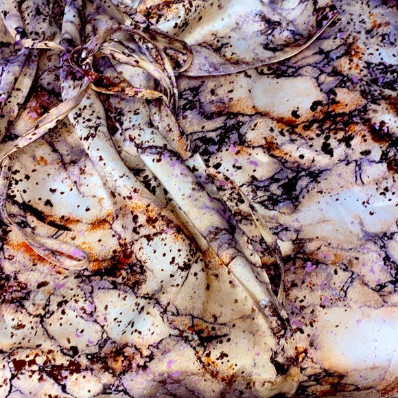 Zara satin effect flowy marble print wrap dress - Picture 2 of 4